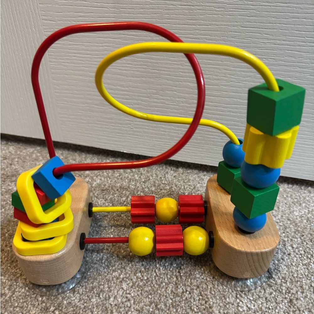 Melissa & Doug First Bead Maze